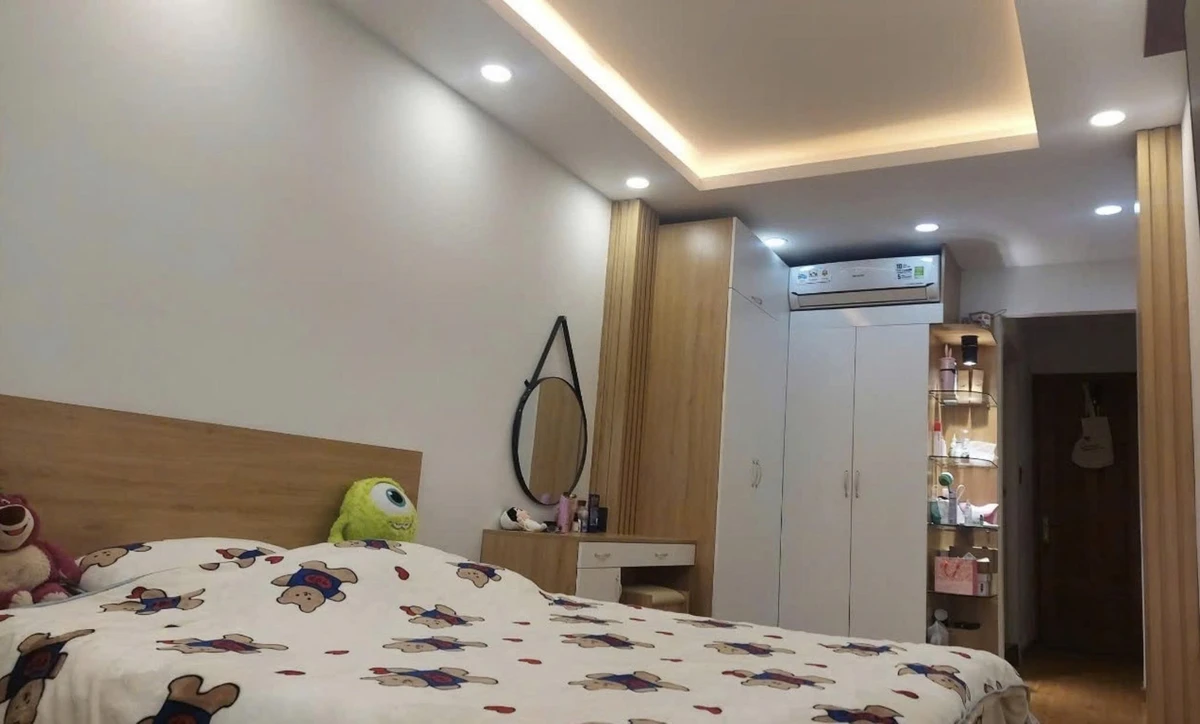Bán nhà hẻm Võ Văn Kiệt 3x13m 5 tầng Quận 1 - Ảnh thu nhỏ 2