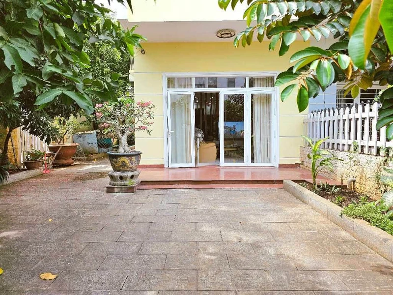 Bán biệt thự lô góc 252m2 KDC Gia Hoà, Phước Long, Quận 9, giá hơn 20 tỷ