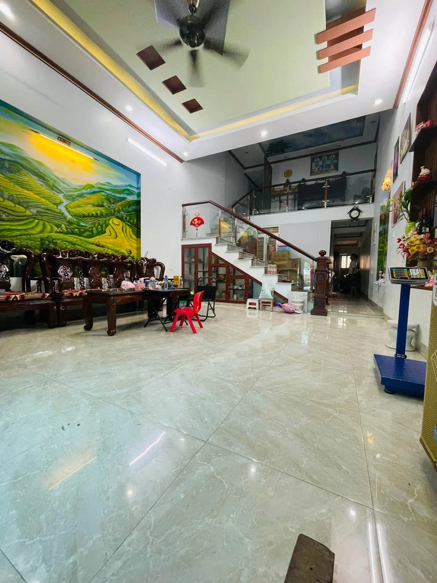 Bán nhà 84,5m² 2 phòng ngủ Khánh Yên 2,8 tỷ - Ảnh 1