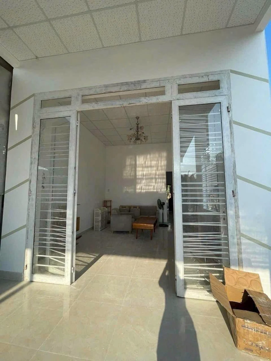 Bán nhà hẻm 32 Bời Lời Ninh Sơn, 186m², 1,3 tỷ - Ảnh thu nhỏ 3