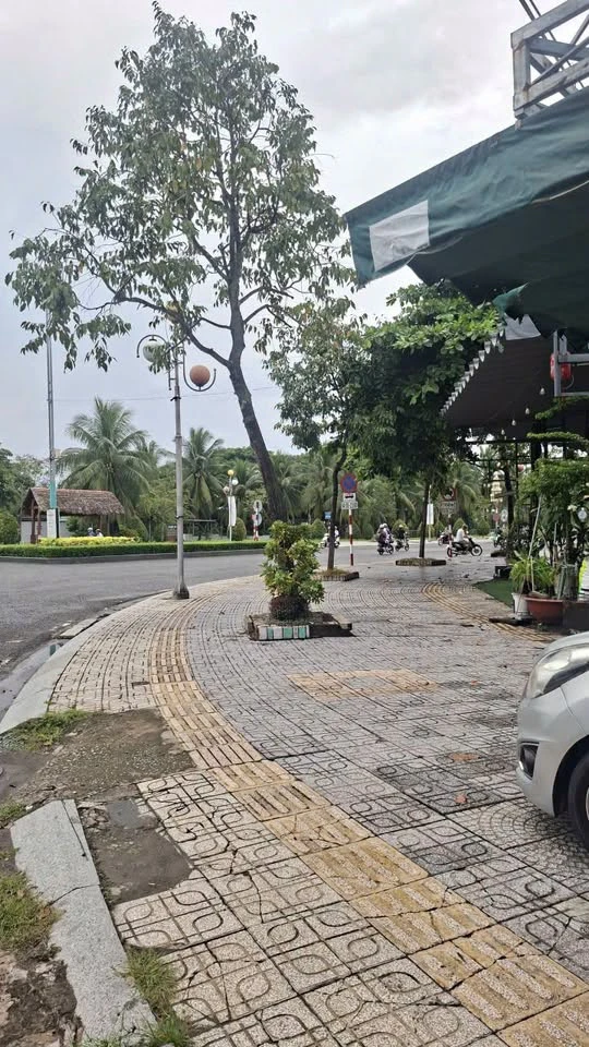 Bán nhà cũ 74m2 đường Đồng Khởi, Bến Tre - Ảnh thu nhỏ 5