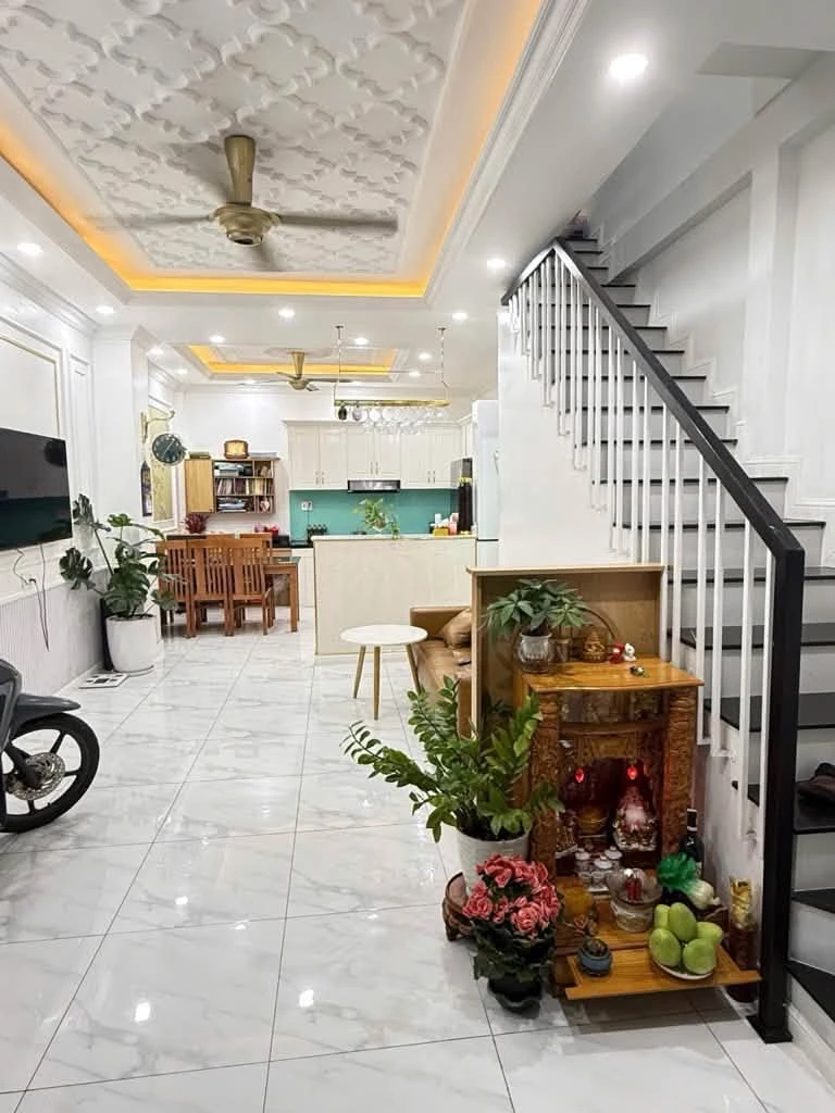 Bán nhà hẻm xe hơi 43m2 giá 5,8 tỷ gần Tân Kỳ Tân Quý, Tân Phú - Ảnh thu nhỏ 2