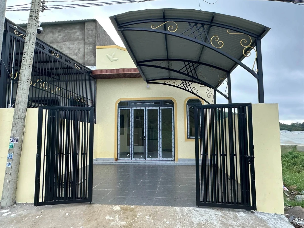 Nhà cấp 4 bán 2 PN 75m² Phan Bội Châu Đơn Dương 1,55 tỷ - Ảnh 1