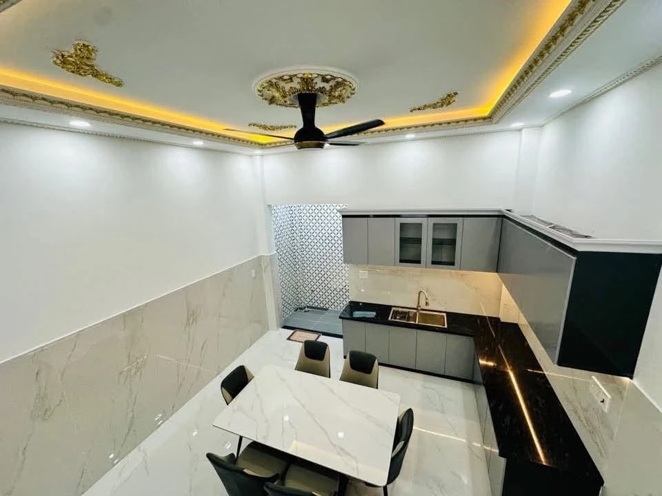 Bán nhà mặt tiền Lê Văn Khương, 4PN, 63m2, 6,1 tỷ - Ảnh thu nhỏ 4