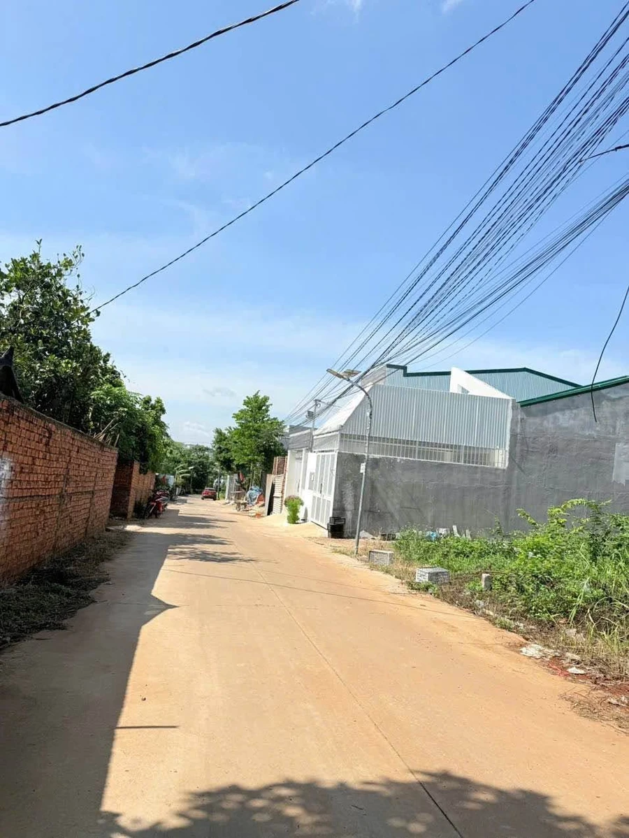 Bán đất hẻm 165 Vạn Xuân 100m2 giá 2 tỷ 4 - Ảnh thu nhỏ 3