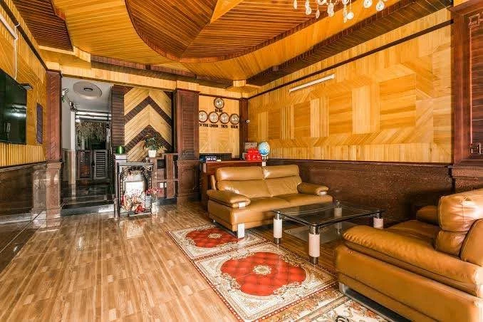Bán khách sạn 5 tầng 18 phòng đường Đoàn Phú Tứ, Liên Chiểu, Đà Nẵng giá 19 tỷ