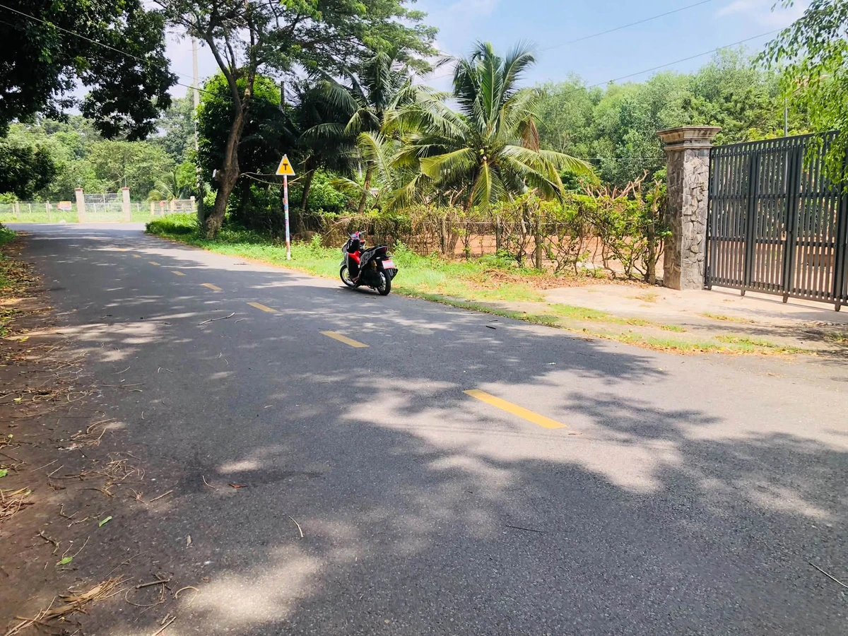 Bán nhà vườn 3 mẫu mặt tiền đường nhựa 62 gần HL2, Phường Tam Long, TP.HCM - Ảnh thu nhỏ 3
