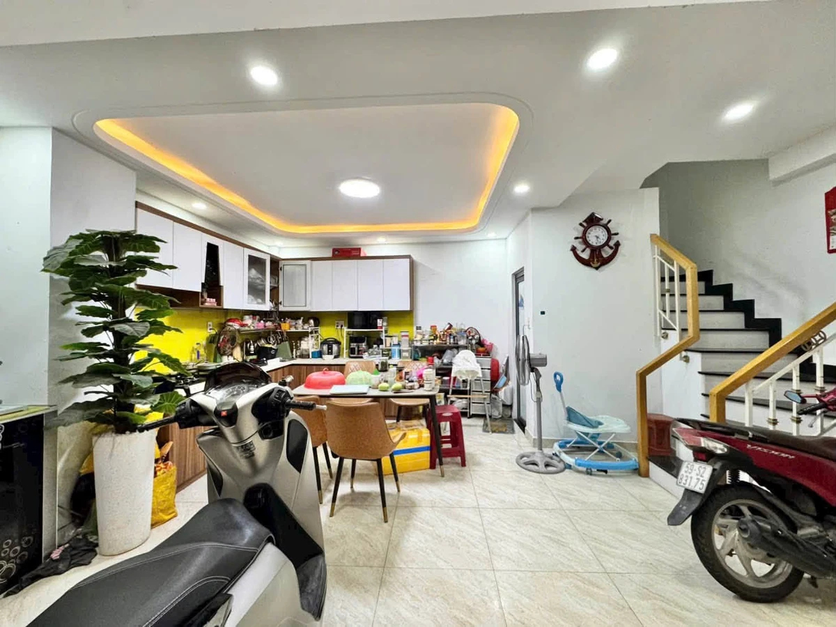 Bán nhà phố 5 tầng 6x6m, 5PN 5WC mặt tiền bờ kè Bình Thạnh 7.5 tỷ - Ảnh thu nhỏ 2