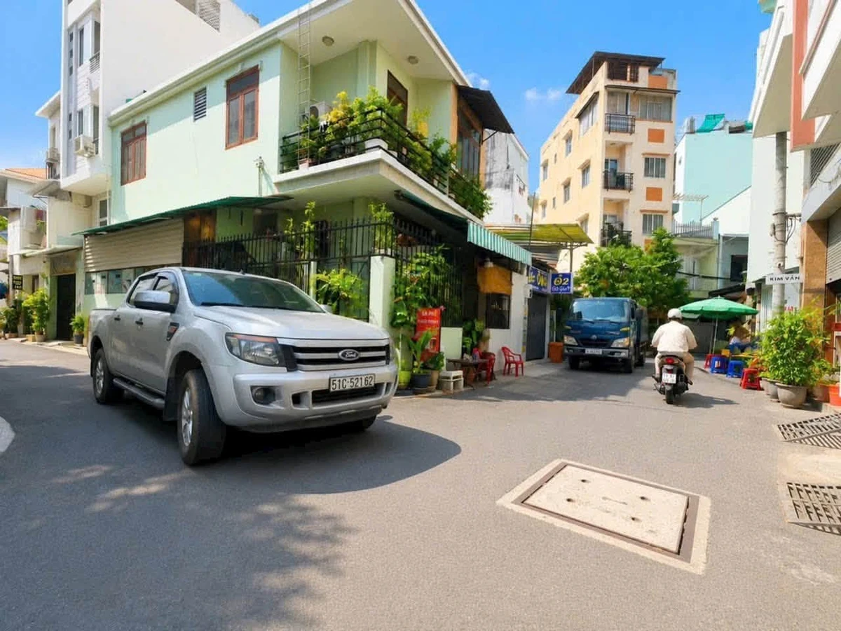 Bán nhà hẻm xe hơi Hoa Sữa 3 tầng 60m2, 3PN, giá hơn 9 tỷ, Phú Nhuận - Ảnh 1