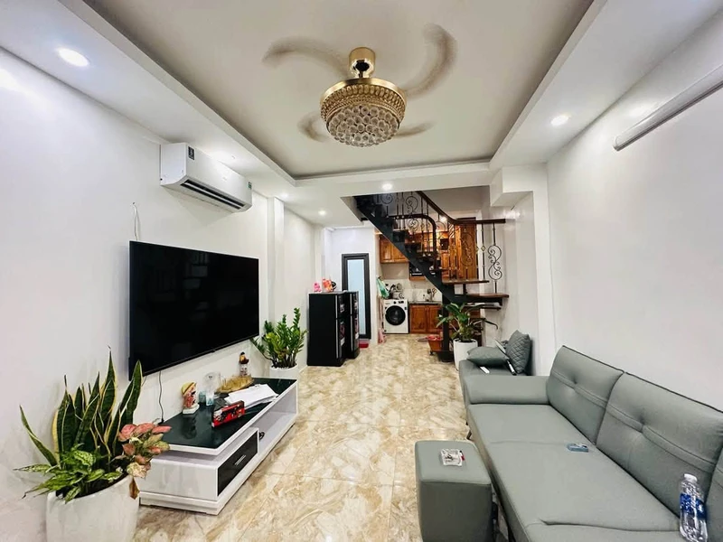 Bán nhà 6 tầng 6 phòng ngủ 30m² Mỹ Đình