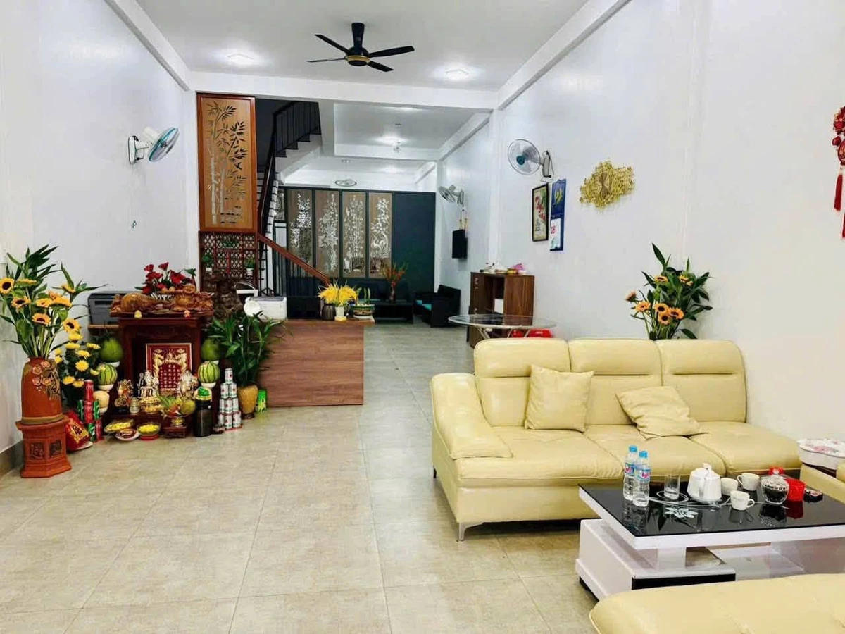 Bán nhà mặt tiền 185m2, 2PN Phường Quang Trung Quy Nhơn - Ảnh 1