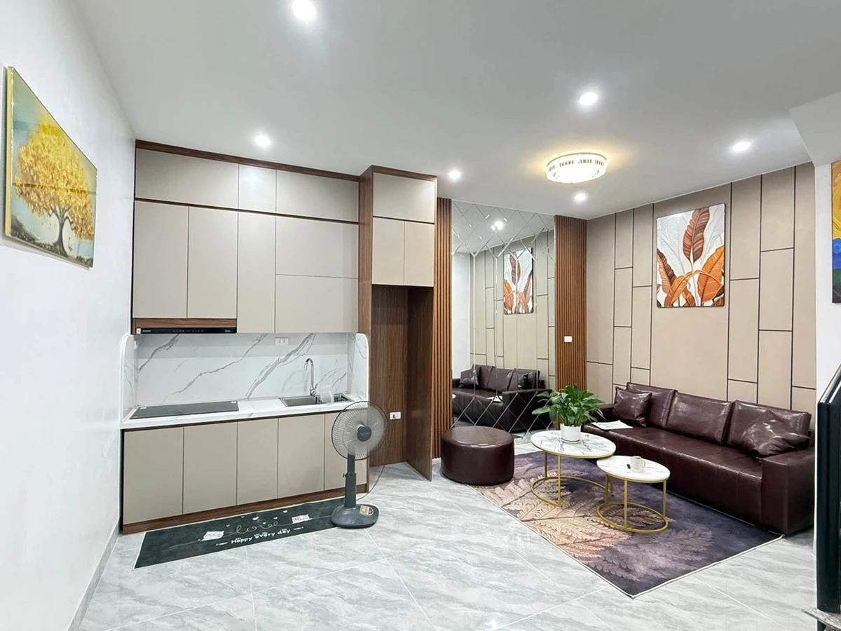 Bán nhà 28m² 4 tầng 3 phòng ngủ Tôn Đức Thắng 5.9 tỷ - Ảnh 1
