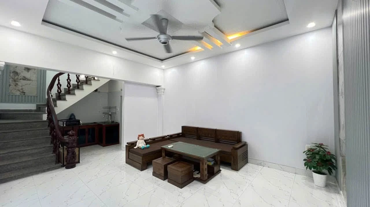Bán nhà phố 35m² 4 tầng Thiên Lôi, Bình Tân - 2 tỷ - Ảnh 1
