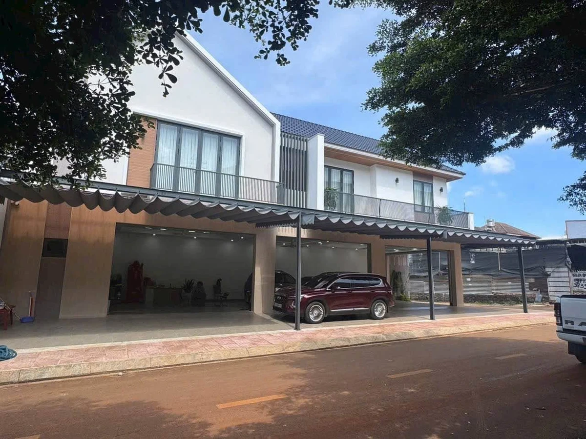 Bán nhà góc 2 mặt tiền 176m² Nguyễn Chí Thanh, Tân An 11.9 tỷ - Ảnh thu nhỏ 2