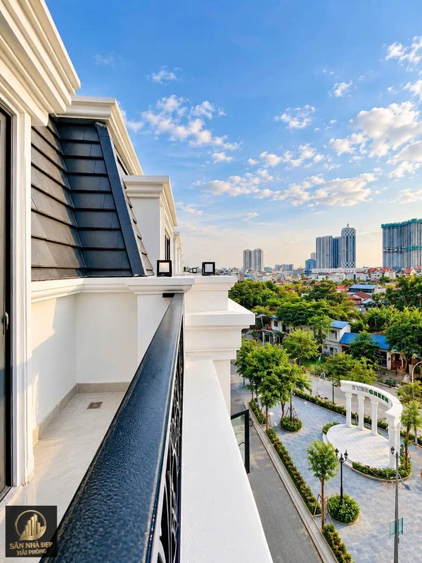 Bán nhà 5 tầng 50m² phố Tây Văn Cao Hải Phòng