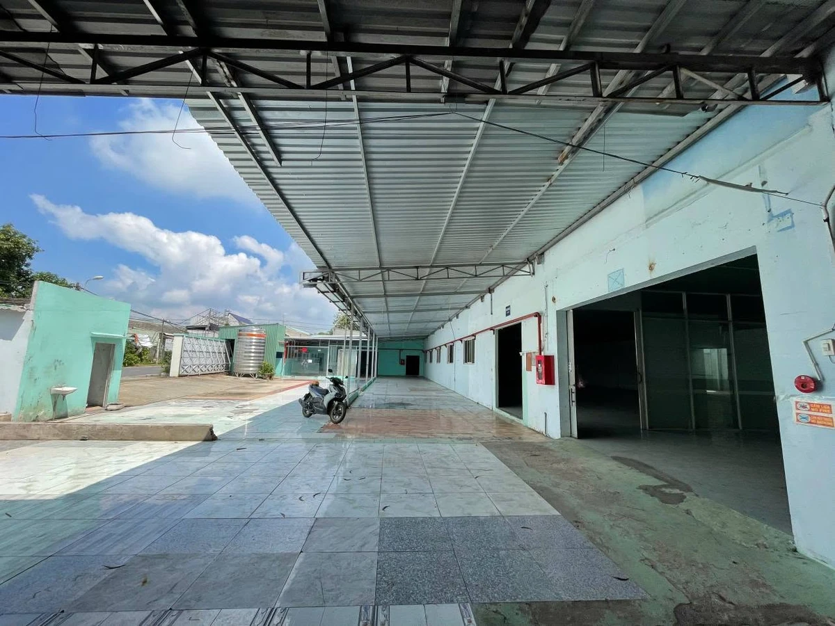 Cho thuê xưởng 2.000m² với PCCC đầy đủ 60 triệu/tháng - Ảnh thu nhỏ 3