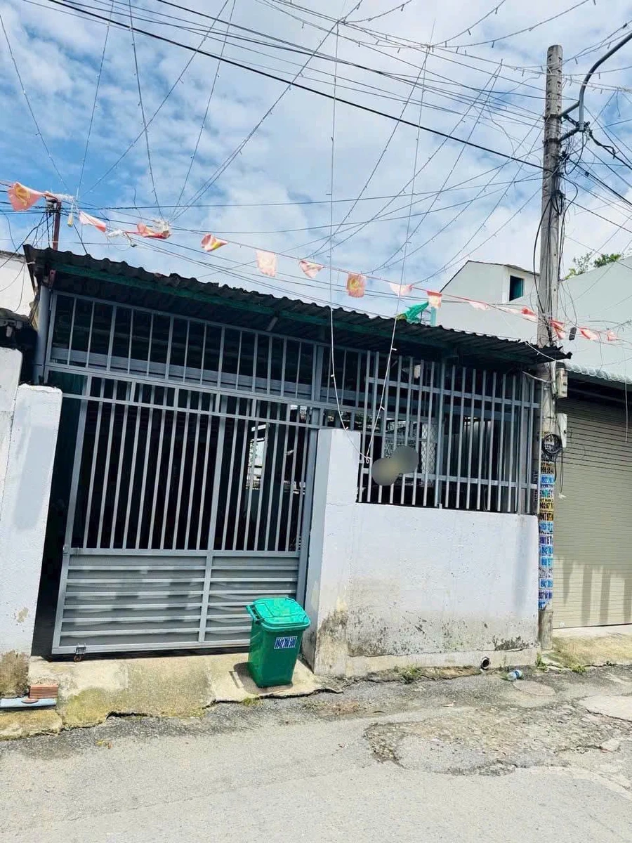 Bán nhà 2PN Thủ Dầu Một 110m2, gần chợ Phú Hòa, 2 tỷ 950 - Ảnh thu nhỏ 2