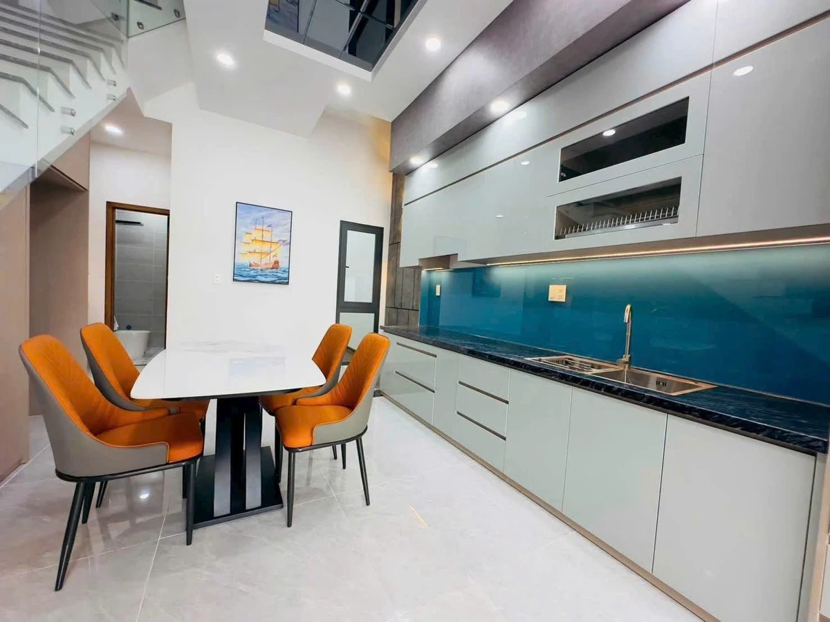Bán nhà mới 100% Phú Lợi 1, gần vòng xoay Hiệp Thành 3, 60m2, 3PN, giá 4 tỷ 390 - Ảnh thu nhỏ 3
