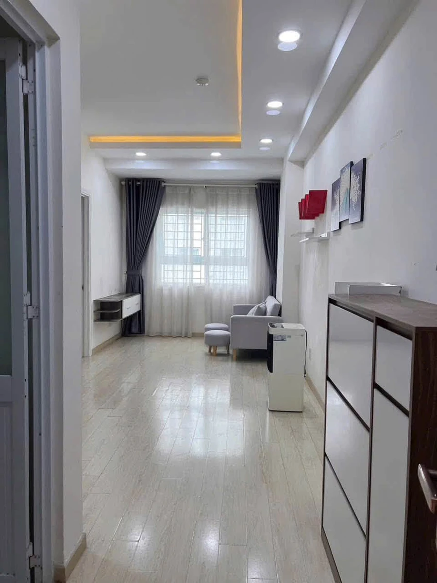 Bán căn hộ góc 57m2, 2PN 2WC, view hồ bơi, tặng nội thất tại Hồ Học Lãm, Bình Tân - Ảnh 1