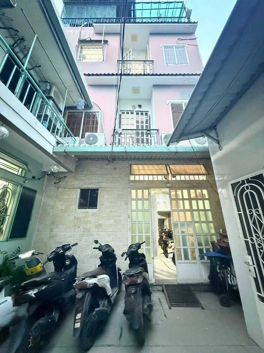 Bán nhà 4 tầng 60m² Trần Bình Trọng, Quận 1 giá 6.5 tỷ - Ảnh 1