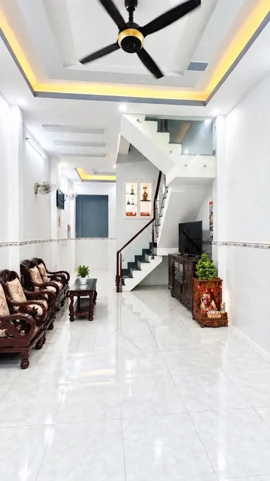 Bán nhà Quận 12 gần Metro, 4,6 tỷ, 52m2, 2PN - Ảnh thu nhỏ 2