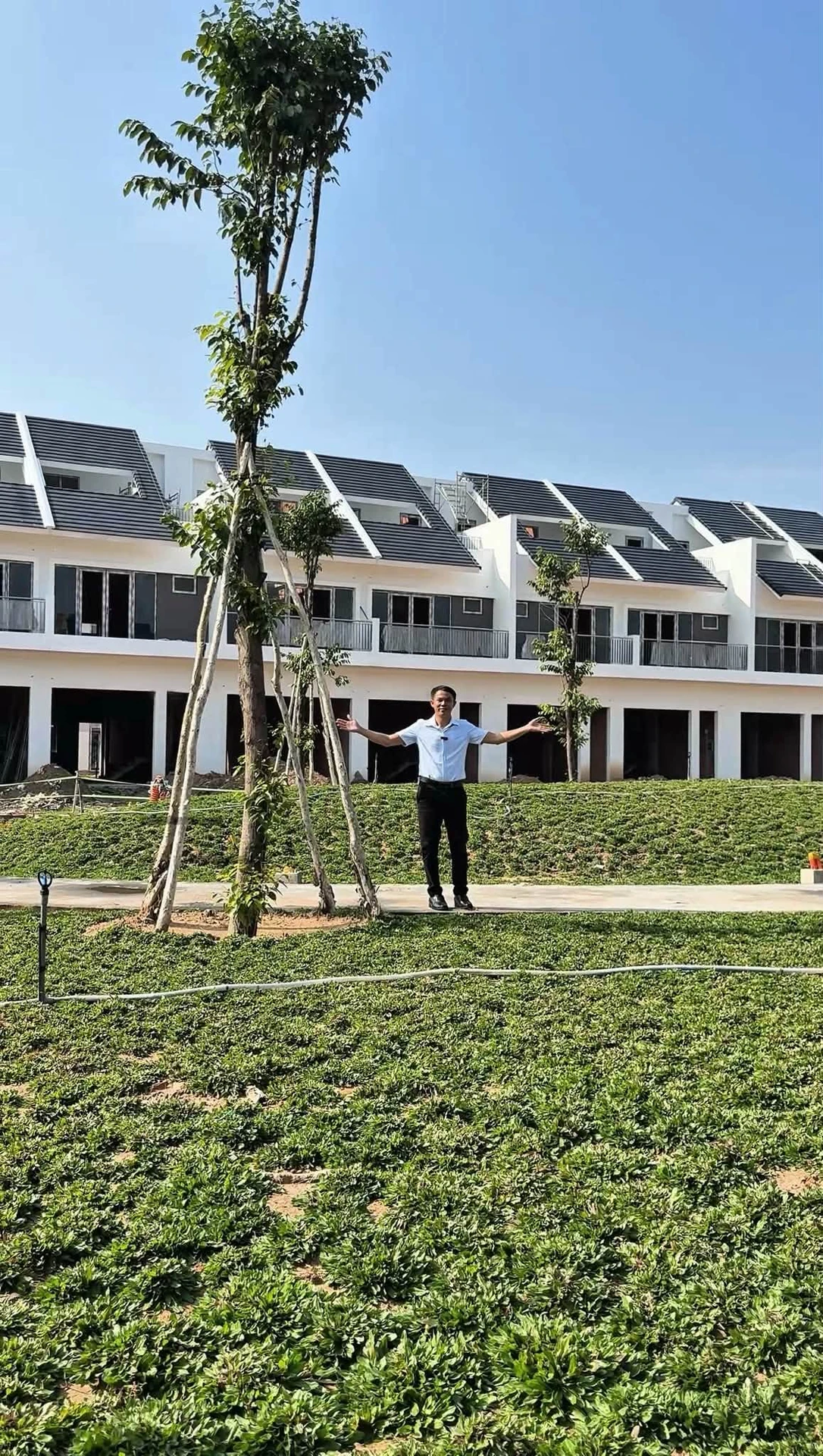 Nhà phố kinh doanh 130m2, Thành Phố Mới Bình Dương, 5.37 tỷ - Ảnh 1