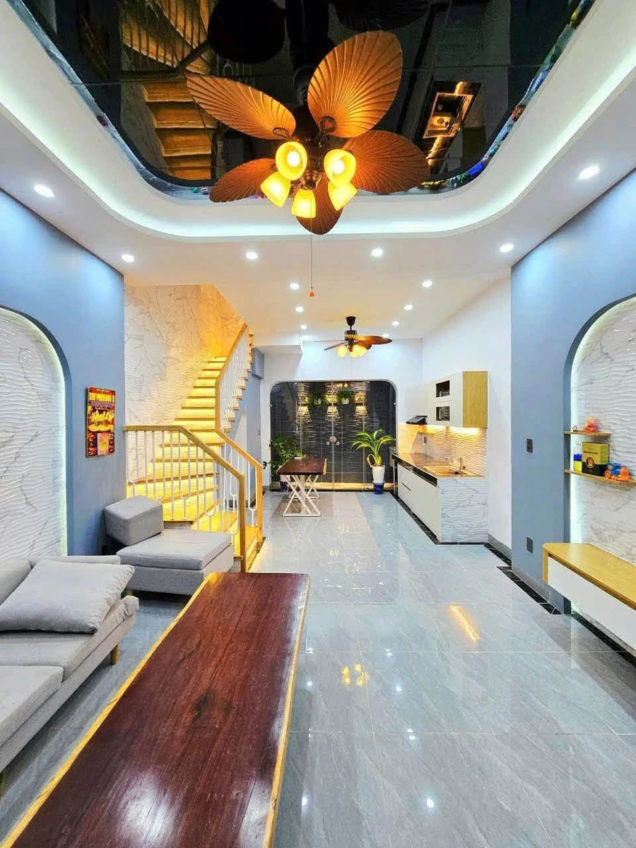 Bán nhà hẻm 120m2, 3 phòng ngủ, 4.7 tỷ, Quận 9 - Ảnh thu nhỏ 2