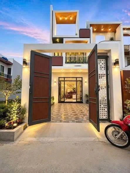 Bán nhà 121m² 3 phòng ngủ đường Bà Râm, Cần Giuộc - Ảnh 1