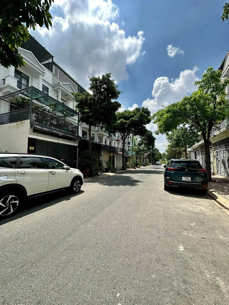 Bán nhà 4 phòng ngủ 64m² KDC Phúc Đạt - Ảnh 1