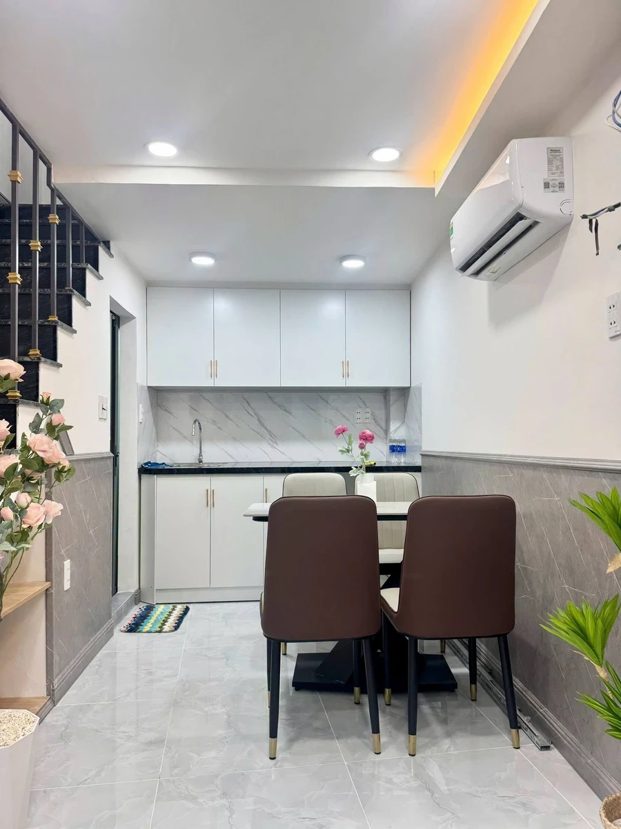 Bán nhà mới 4 tầng 2,6x5m đường Cô Bắc, Phú Nhuận giá 4,1 tỷ - Ảnh thu nhỏ 3
