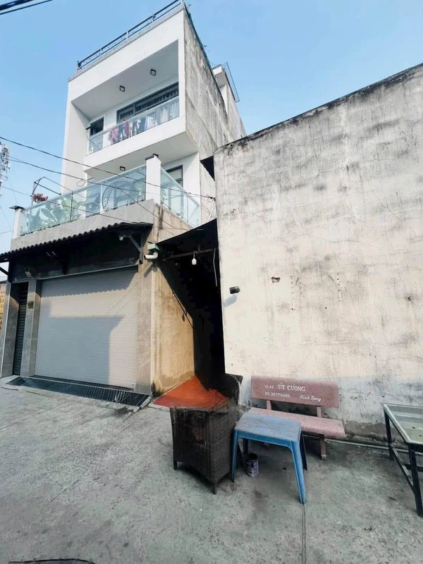 Bán dãy trọ 6 phòng 125m2 hẻm 6m đường Nguyễn Cửu Phú, thu nhập 12 triệu/tháng
