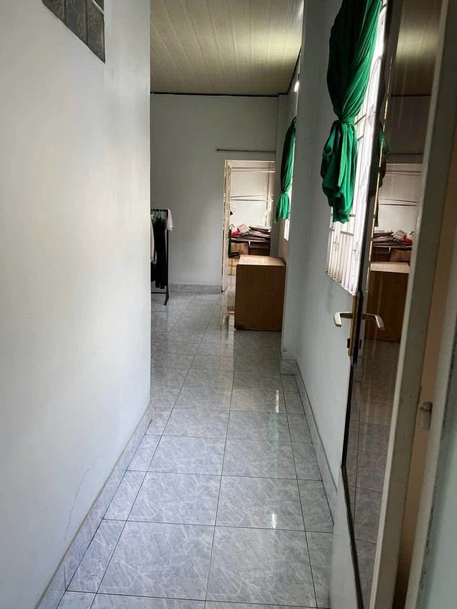 Nhà mặt tiền 3 tầng 5PN 115m² Tân Bình 12.9 tỷ - Ảnh thu nhỏ 3