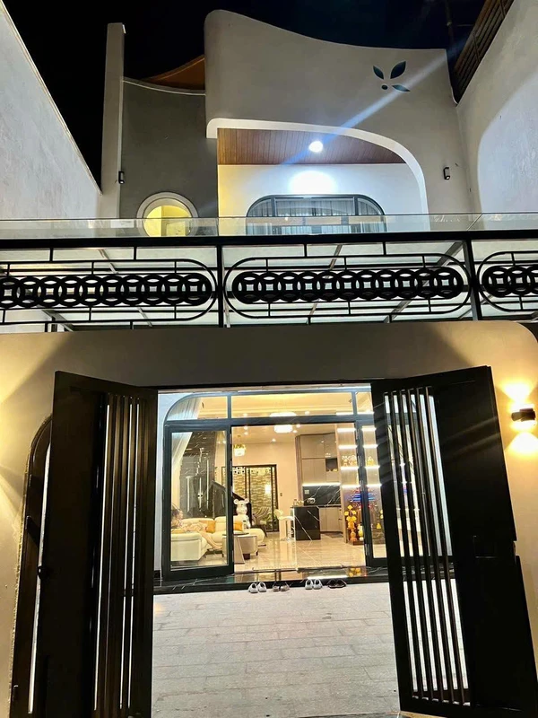 Bán nhà 3 mê 120m² gần cầu Thạch Bích, Quảng Ngãi