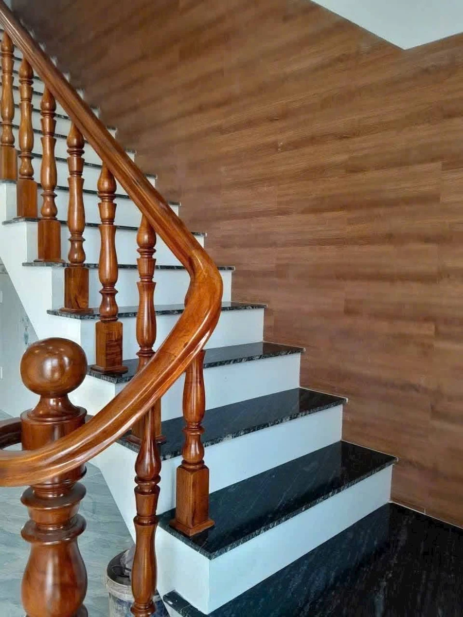 Nhà mái thái 1 lầu 1 trệt 100m² 3 PN 2 WC giá 2 tỷ 800 - Ảnh thu nhỏ 3