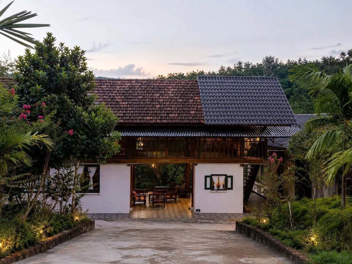 Bán homestay đang khai thác 1163m² 7 phòng, KM12 QL26 - Ảnh 1