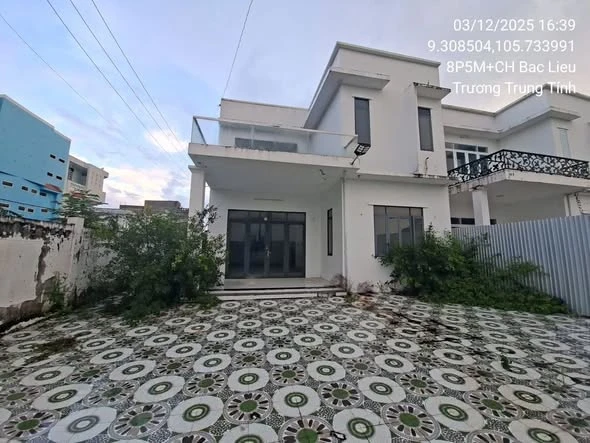 Bán nhà 2 tầng mặt tiền 290m² Bạc Liêu, Cà Mau