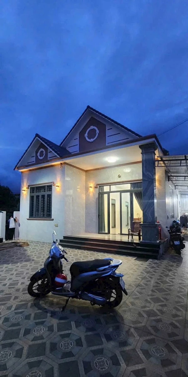 Bán biệt thự vườn 307m² 4PN chỉ 2 tỷ, Hóc Môn - Ảnh 1