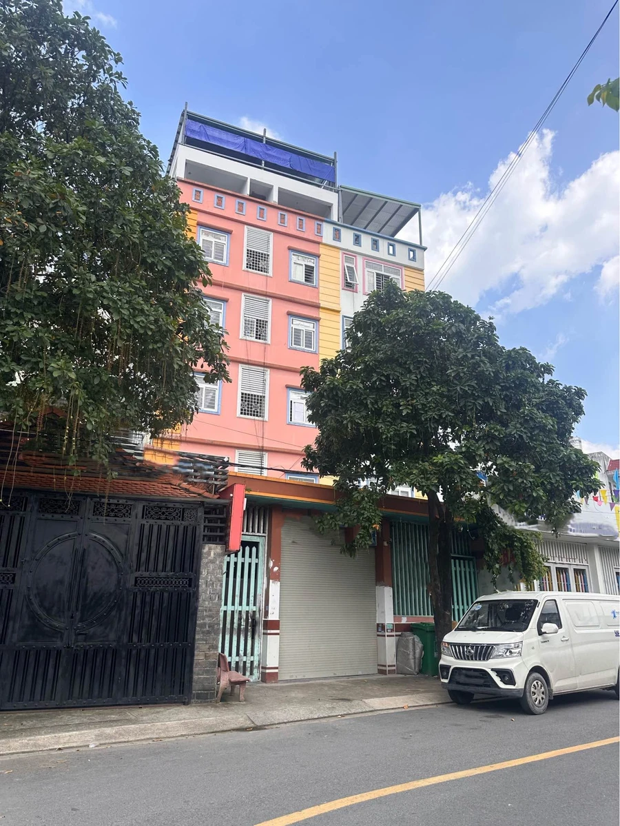 Bán shophouse mặt tiền Q12, 336m2, 82 phòng, 220tr/tháng - Ảnh 1