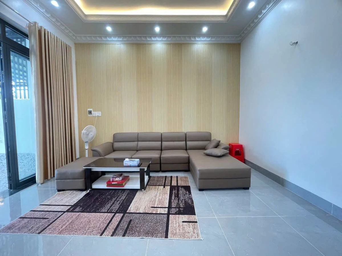 Bán nhà 5m × 31,5m Nguyễn Trung Ngạn Rạch Giá 2 tỷ 250 triệu - Ảnh thu nhỏ 2