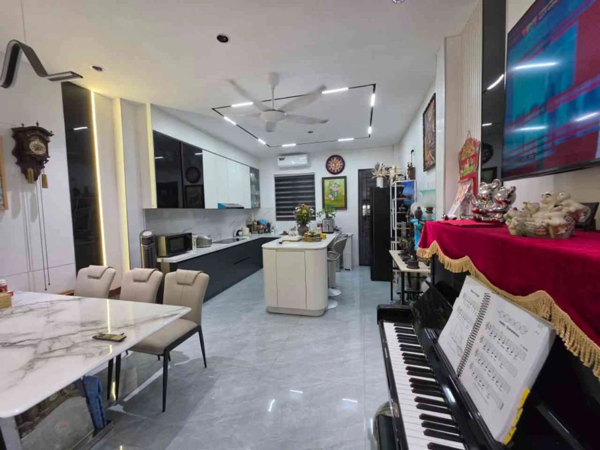 Nhà mặt tiền Tiên Sơn 2 65m² 3 tầng 4PN 8 tỷ, Đà Nẵng - Ảnh 1
