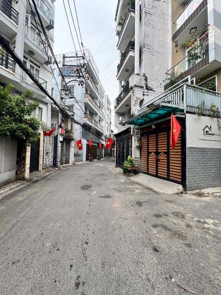 Bán nhà chung cư dịch vụ 5 tầng 8 phòng 44m² Quận 1 - Ảnh thu nhỏ 2