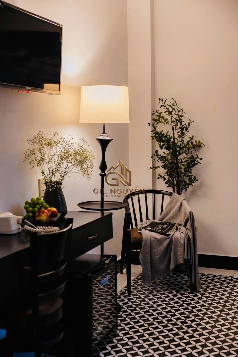Bán villa sân vườn 296m² mặt tiền Phạm Xuân Hương Đà Lạt 38 tỷ - Ảnh 1