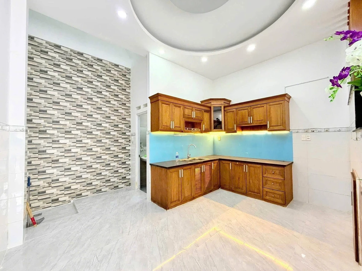 Bán nhà 4 phòng ngủ 52m² mặt tiền kênh Quận 12 - Ảnh thu nhỏ 4