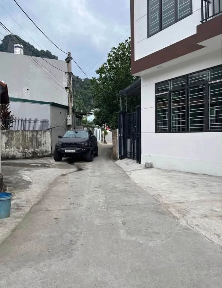 Bán nhà 3 tầng 62.8m² gần Hà Phong 1,95 tỷ - Ảnh thu nhỏ 2