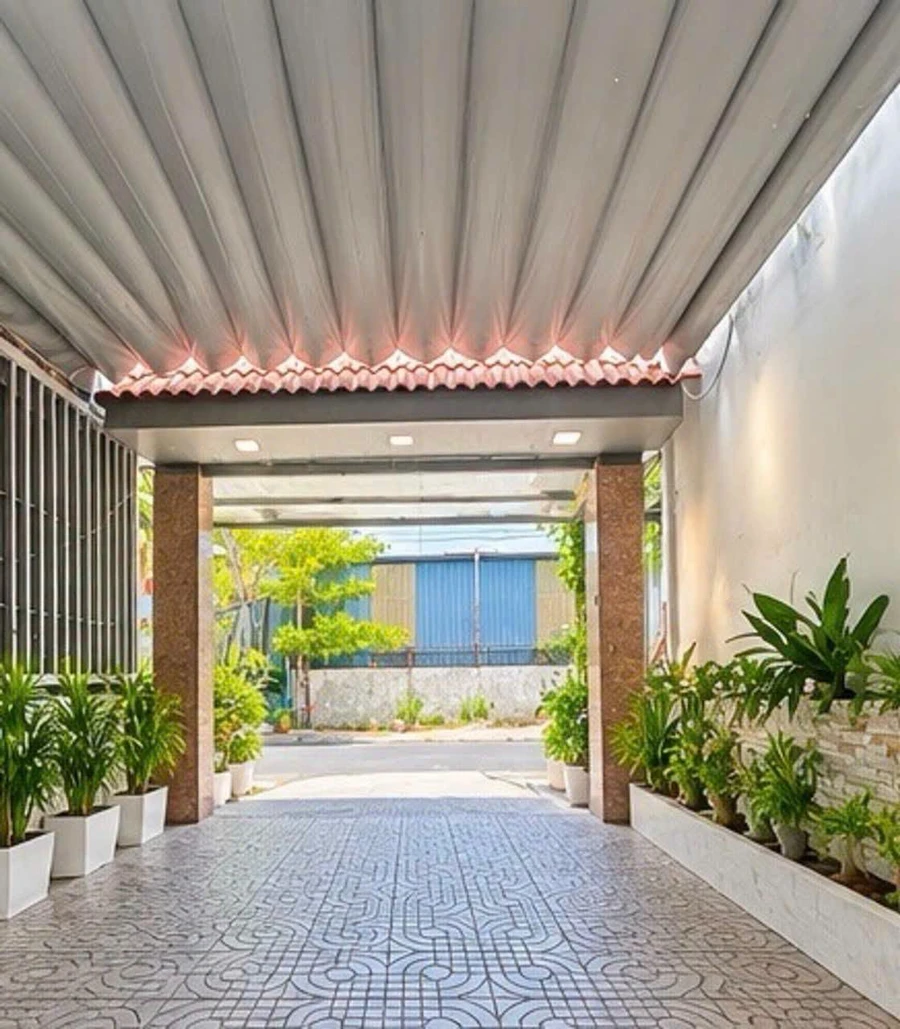 Bán nhà 3 lầu mặt tiền 16m, 4PN, 74.5m² – 5 tỷ gần Vincom - Ảnh thu nhỏ 5