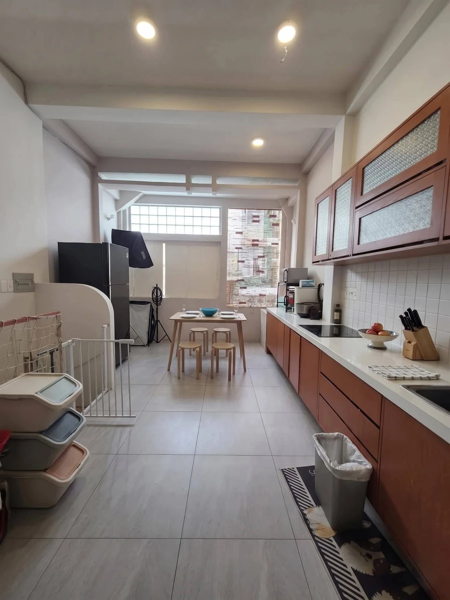 Bán nhà phố 5 tầng 9PN 74m² Phú Nhuận cho thuê 35tr/tháng - Ảnh thu nhỏ 2