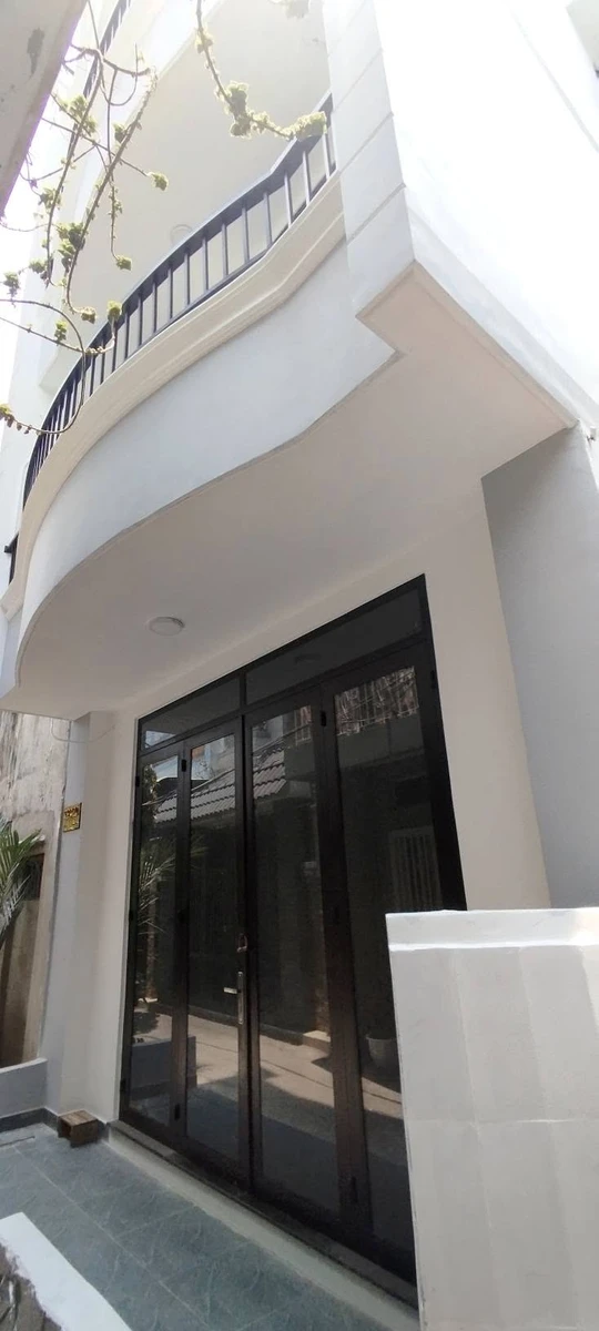 Bán nhà 5PN 58m² 4 tầng mặt hẻm Nguyễn Thượng Hiền, giá 8 tỷ 160 triệu - Ảnh thu nhỏ 2
