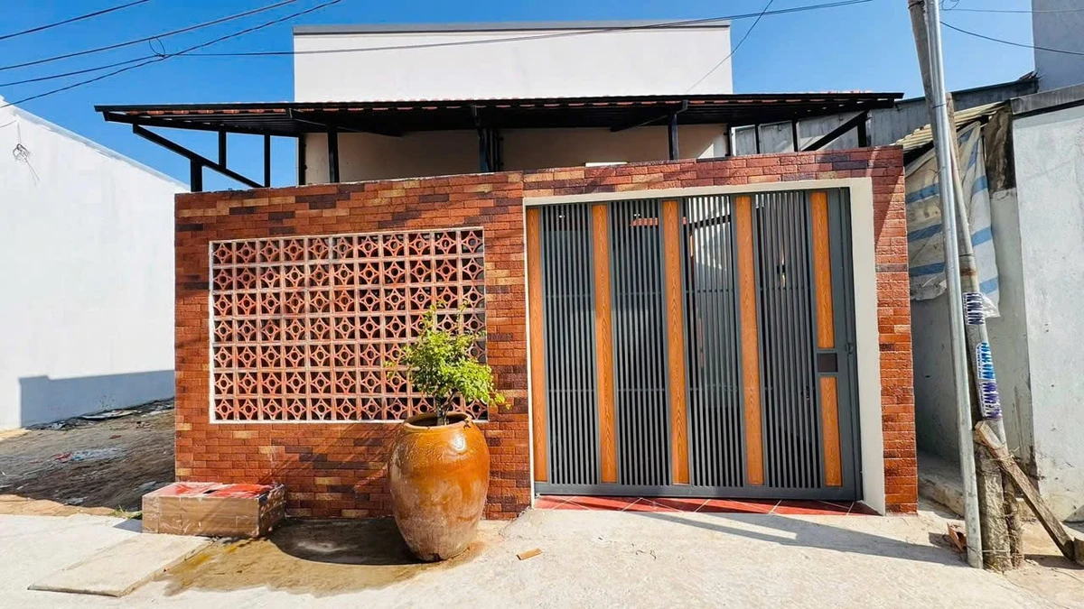 Bán nhà hẻm 5,5x19m, 2PN 2WC, Rạch Giá, An Giang, 1 tỷ 690 triệu - Ảnh thu nhỏ 2