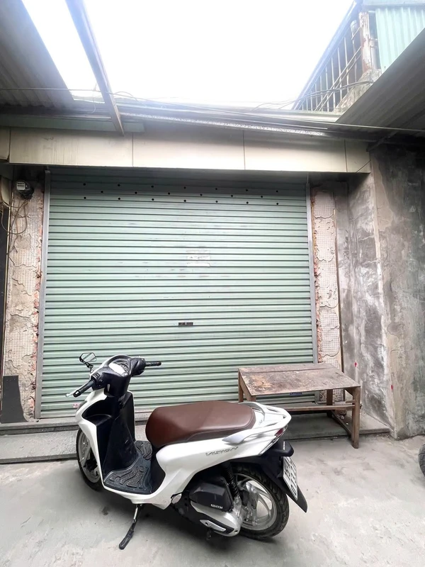 Bán nhà mặt đường 32m2 khu Đông Hải