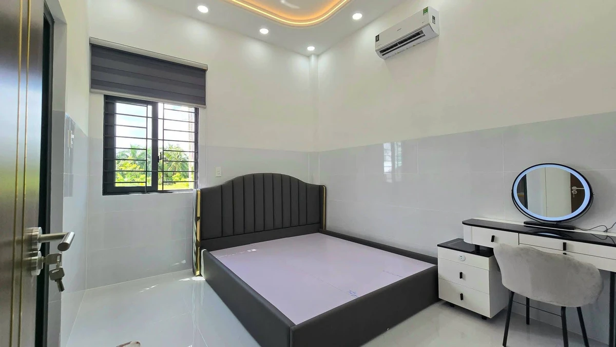 Nhà mặt tiền Kênh Tập Đoàn 141m², 3PN, 2,5 tỷ - Ảnh thu nhỏ 5